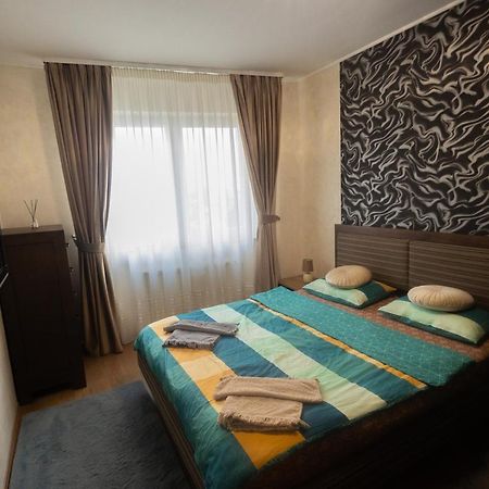 Luceafarul Property Oradea Exterior photo