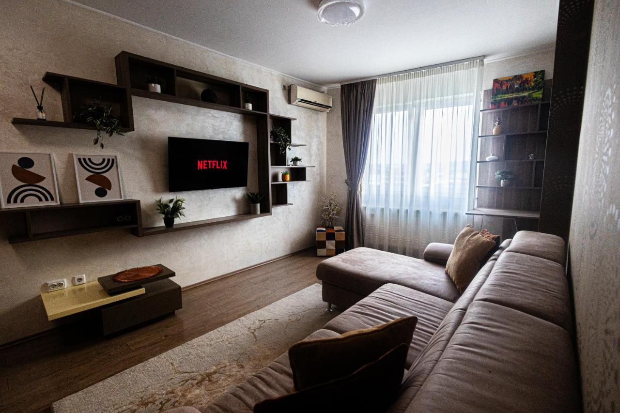 Luceafarul Property Oradea Exterior photo